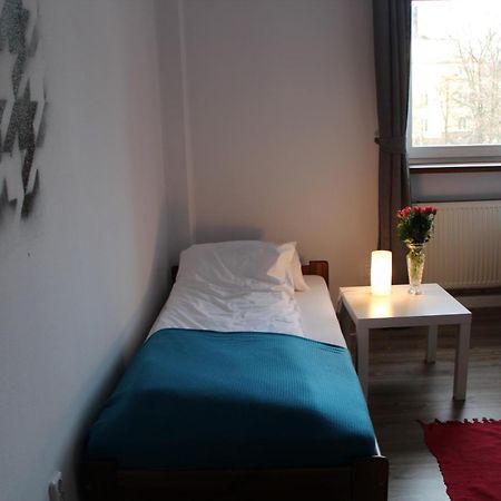 Baba Hostel Калиш Экстерьер фото